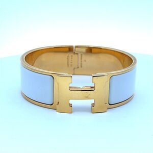 HERMÈS Clic H Bracelet White Enamel with Gold Hardware
